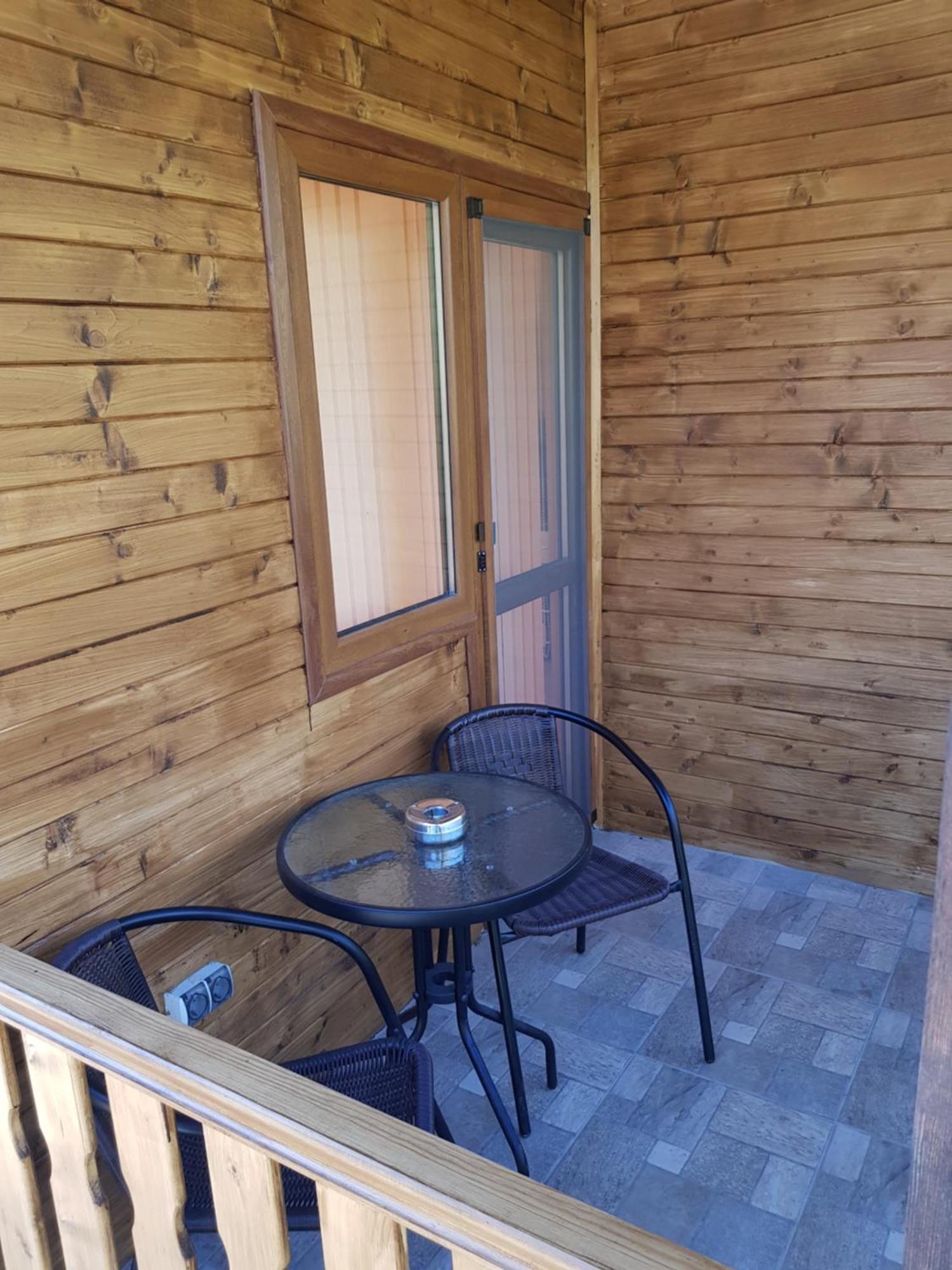 еко Chalet *